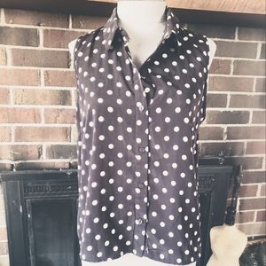 Forever 21 sleeveless blouse